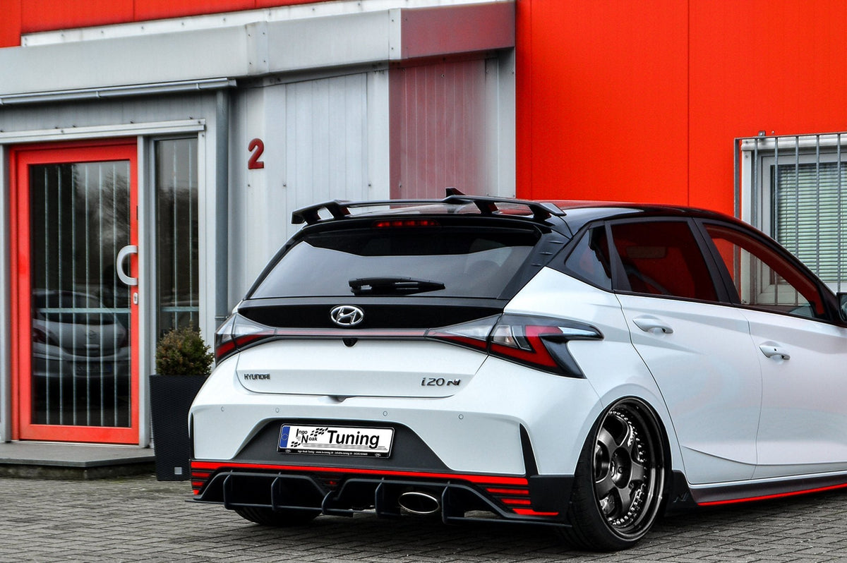 Ingo Noak Tuning Bodykit für Hyundai I20N Performance ab 2021, schickes Karosserie-Upgrade mit Front- und Seitenteilen