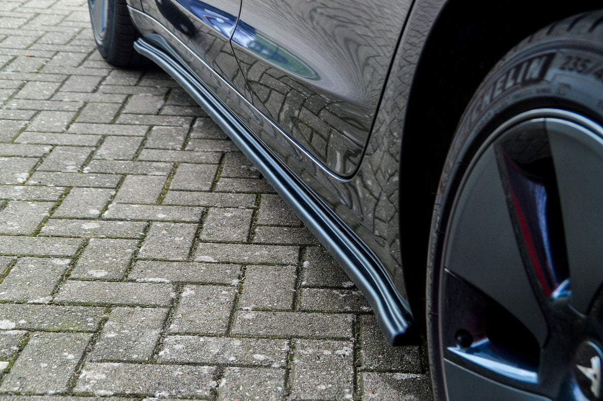 CUP Seitenschweller für Tesla Model 3 ab Bj. 2017