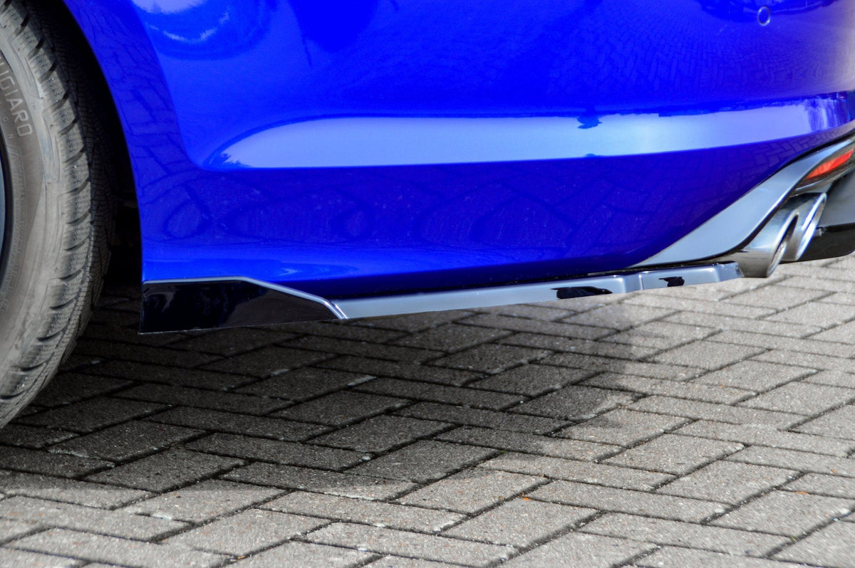 Heckansatz Seitenteile mit Wing für VW Golf 7 R Variant Vorfacelift - Ingo Noak Tuning