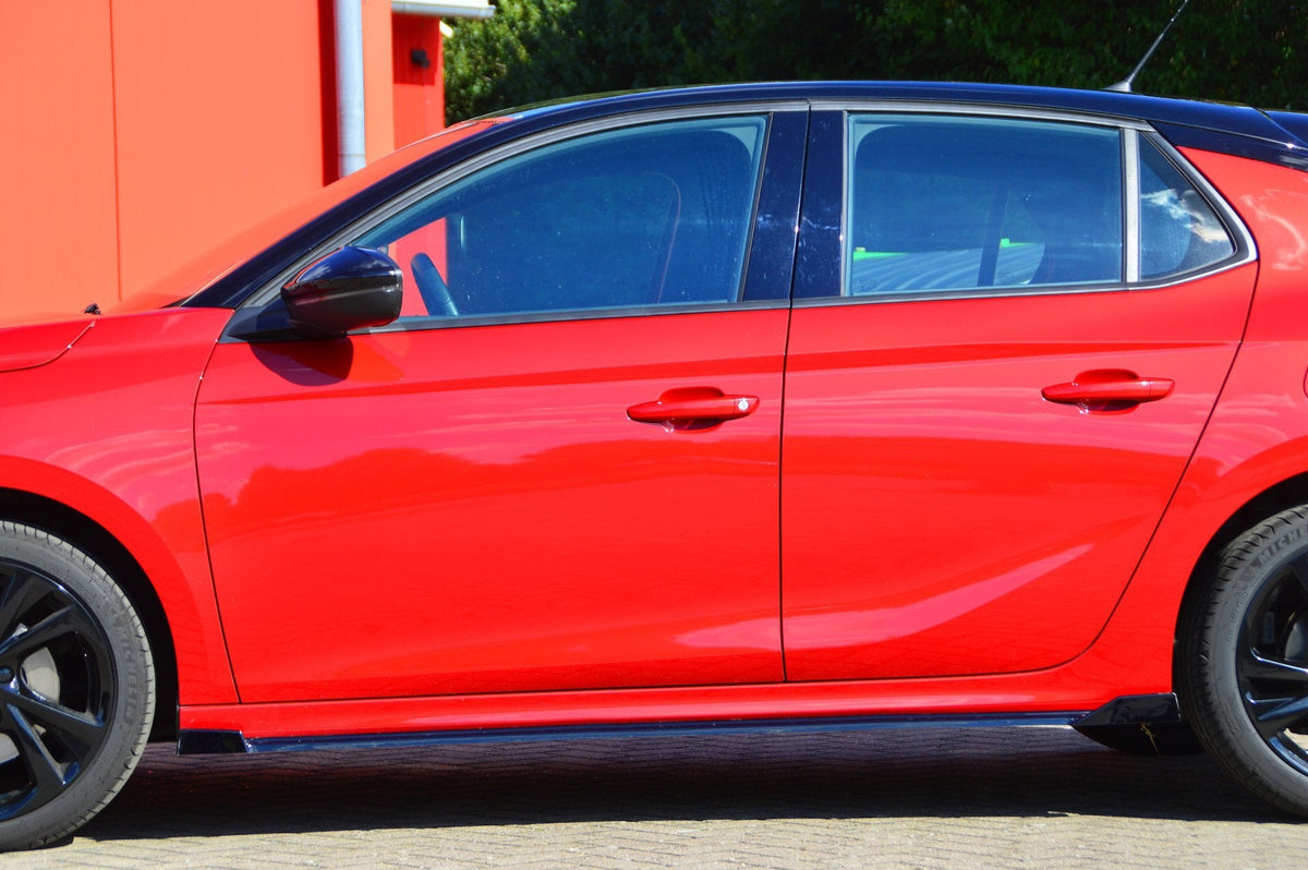 Seitenschweller mit Wing vorne und hinten für Opel Corsa F