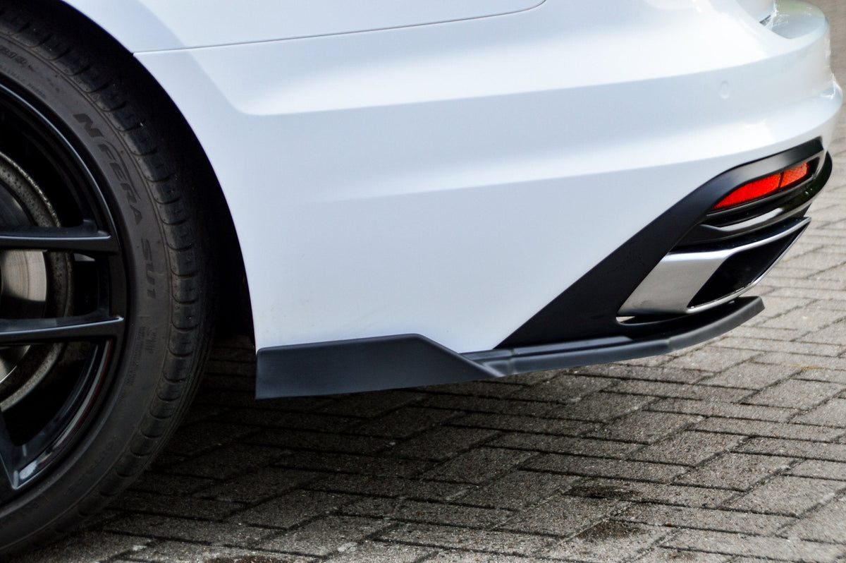 Heckansatz Seitenteile mit Wings für Audi A4 B9 Bj. 2019
