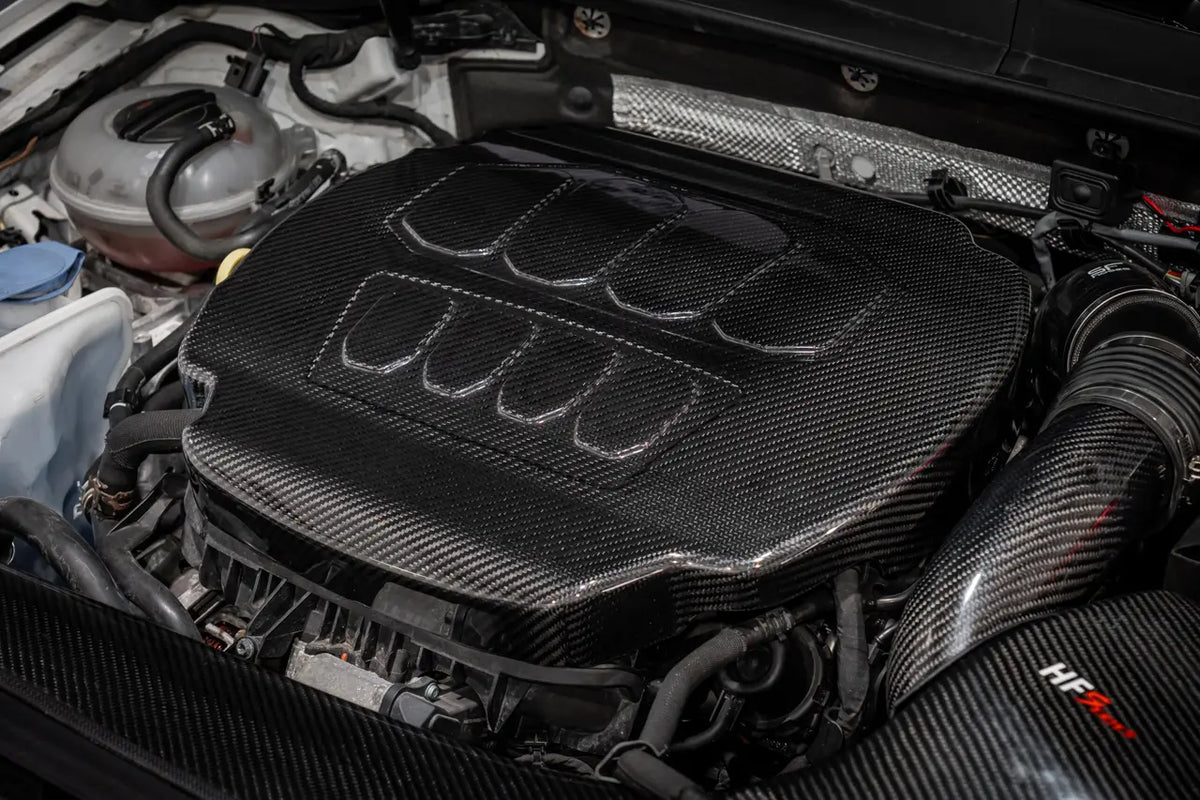 Carbon Motorabdeckung EA888 Gen.3 (z.B. Golf 7 GTI/R, Audi S3 8V)