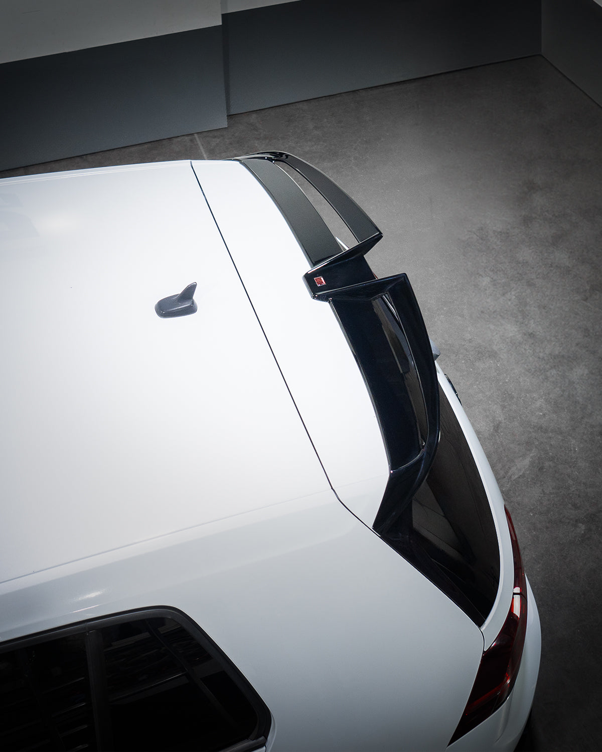 Heckspoiler VW Golf 7R / R Line / GTI / GTD / GTE /E-Golf (Facelift +Vorfacelift) ABS / Echtcarbon-Hochglanz