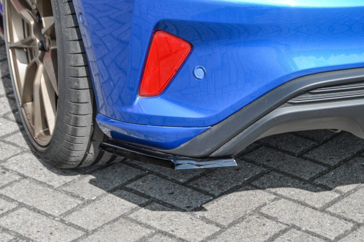 Heckansatz Seitenteile für Ford Focus DEH ST-Line Bj. 2018