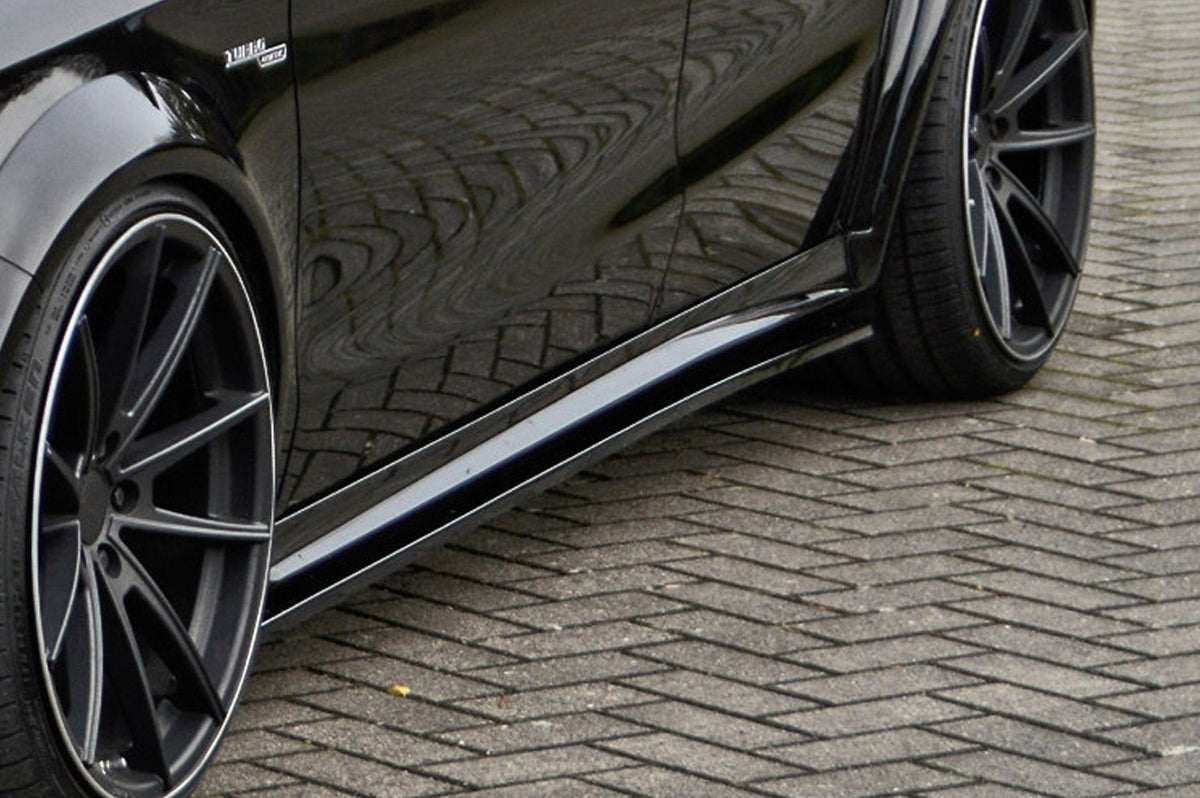 Seitenschweller im Cup Look für Mercedes CLA45 AMG, AMG Line, C176, von Ingo Noak Tuning, sportliches Design