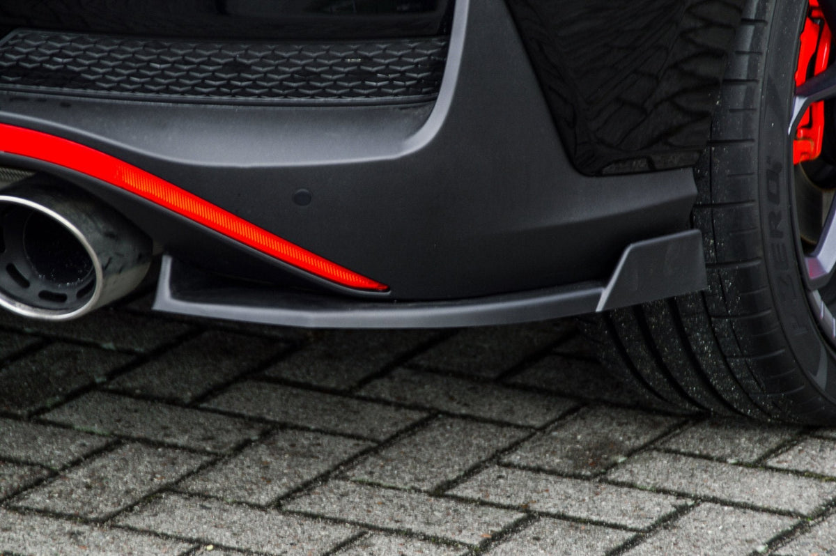 Seitenteile mit Wing für Hyundai i30N Fastback Facelift, Ingo Noak Tuning, aerodynamisches Heckansatz-Design