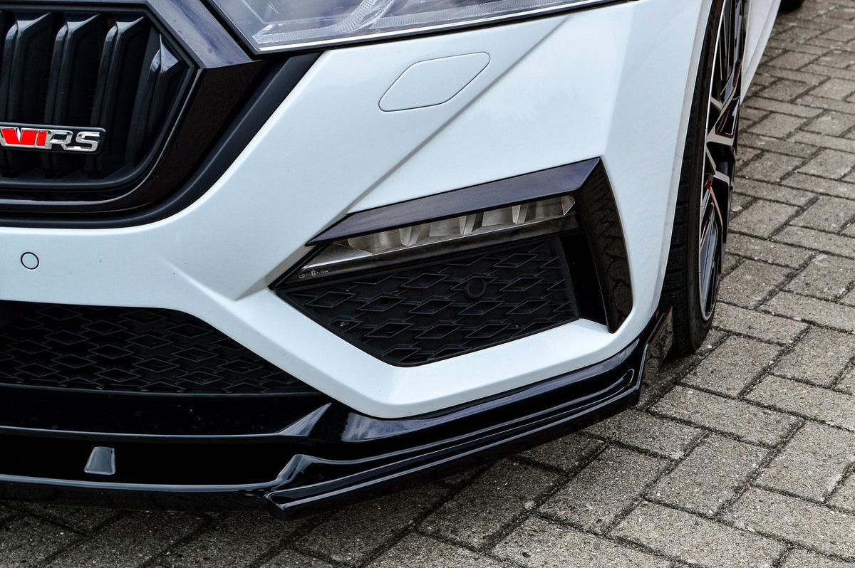Frontspoilerlippe mit Wings für Skoda Octavia RS NX ab 2020, Ingo Noak Tuning, sportliches Fahrzeugzubehör