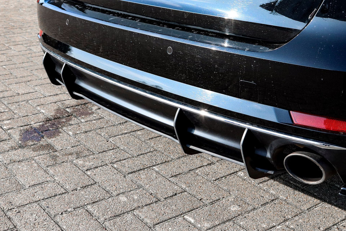 Gefräster ABS-Heckansatz für Audi A4 B9 Avant mit Endrohren links und rechts, passend für Ingo Noak Tuning.