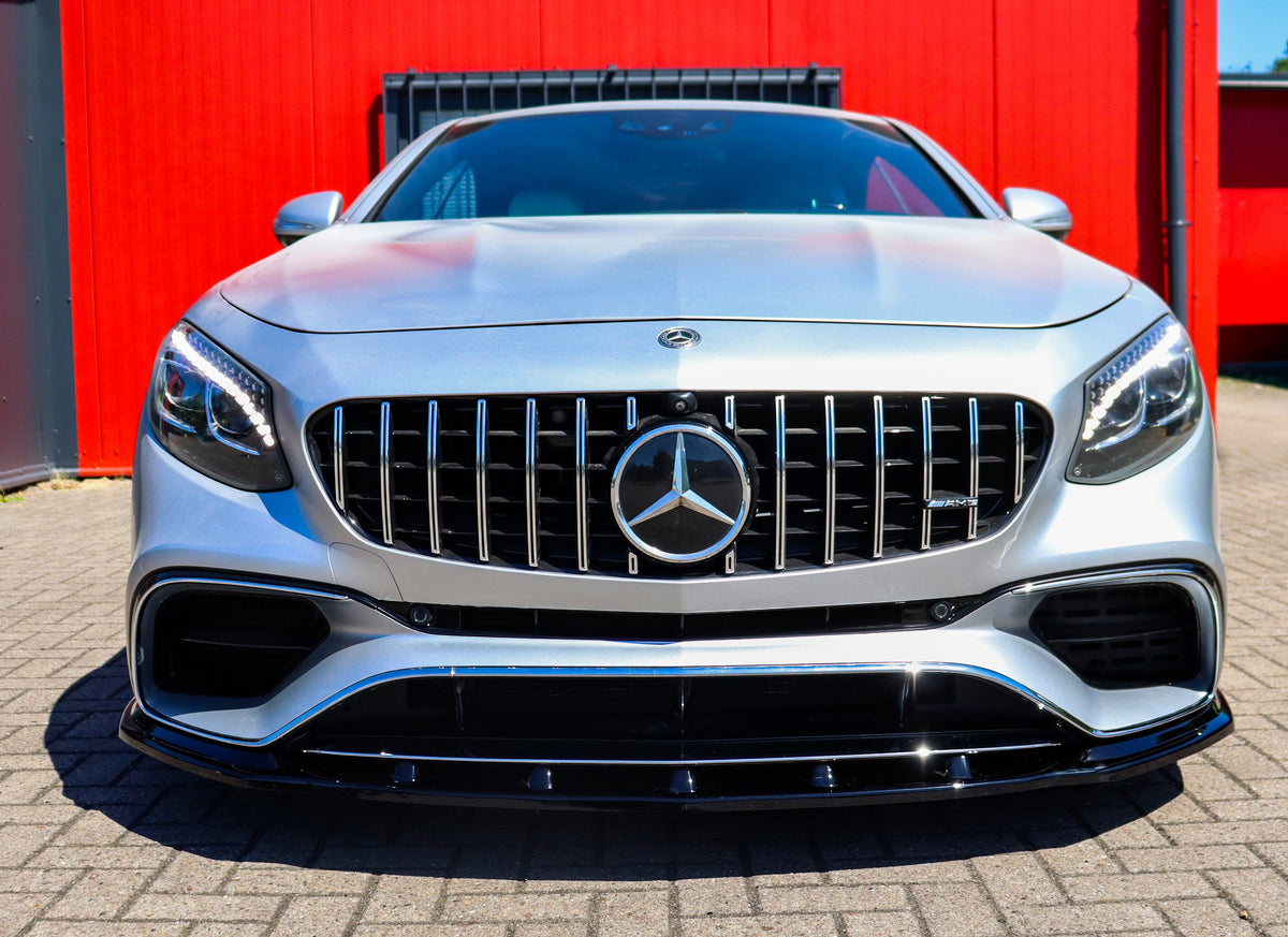 ABS Frontspoilerlippe für Mercedes S-Coupe AMG von Ingo Noak Tuning, zeigt die scharfe, sportliche Frontpartie.